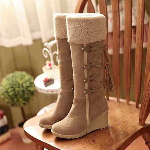 Botas Altas de Invierno con Tacón de Cuña – Perfectas para Días Nevados