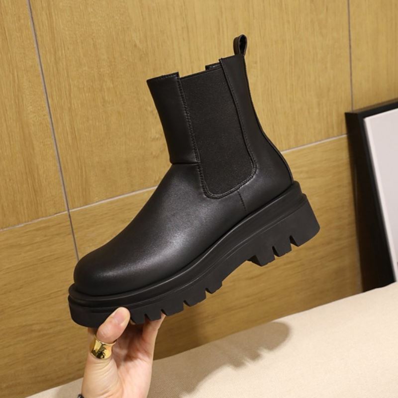 Botas de moda con un diseño llamativo para el otoño