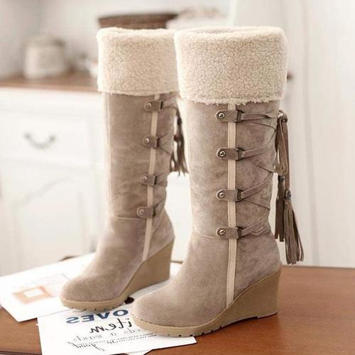 Botas Altas de Invierno con Tacón de Cuña – Perfectas para Días Nevados