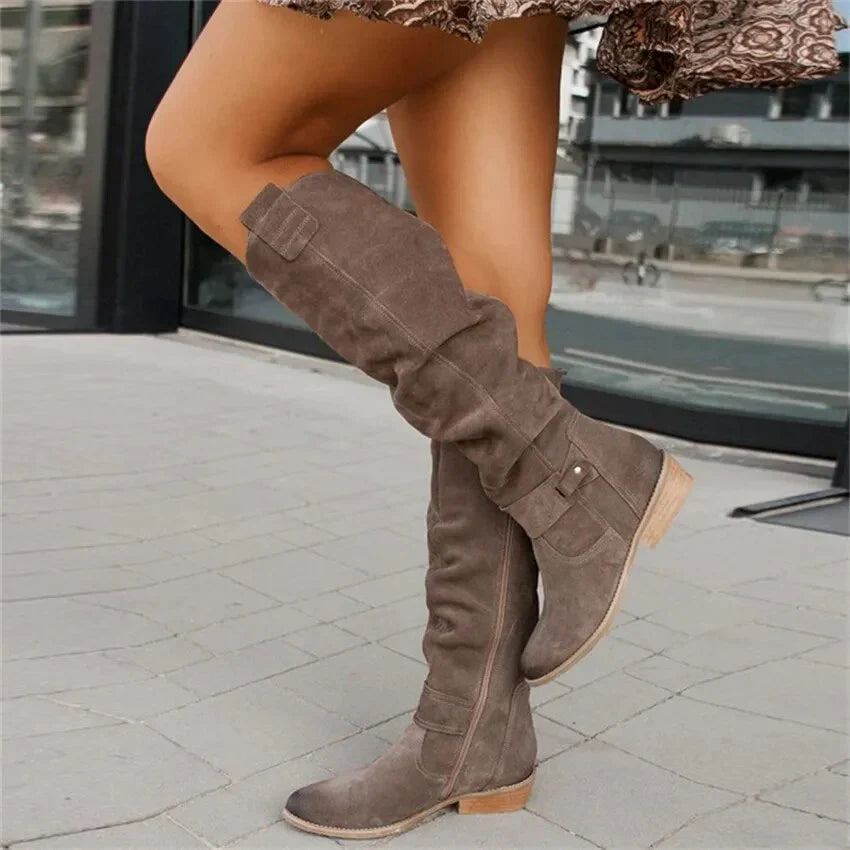 Botas Altas de Invierno con Cremallera – Estilo y Calidez para Mujeres